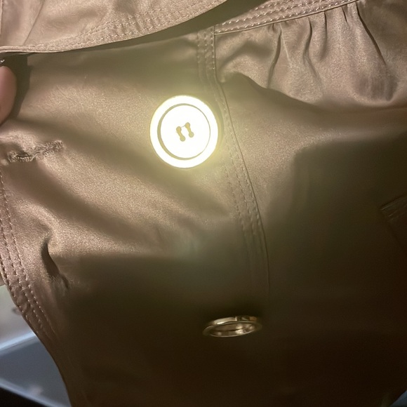 Boxy fit silky blouse - Picture 2 of 5